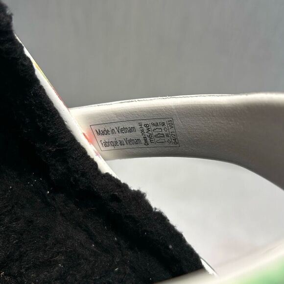 Crocs Classic Clogs Shoes Unisex US M6/W8 Fuzz Fur Lined Tie Dye White Multicolo - Picture 8 of 8